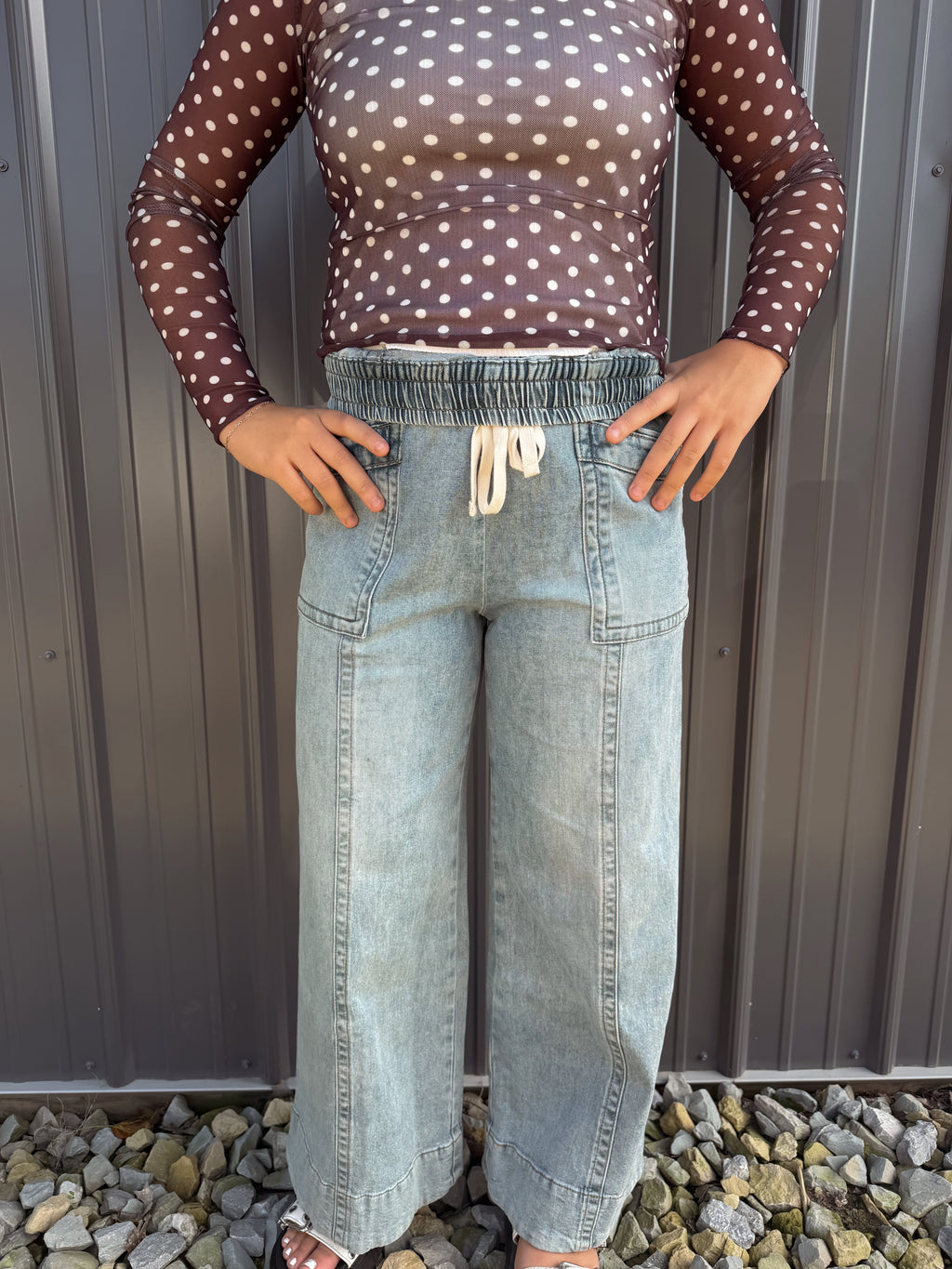 WIDE LEG ELASTIC WAIST PANTS