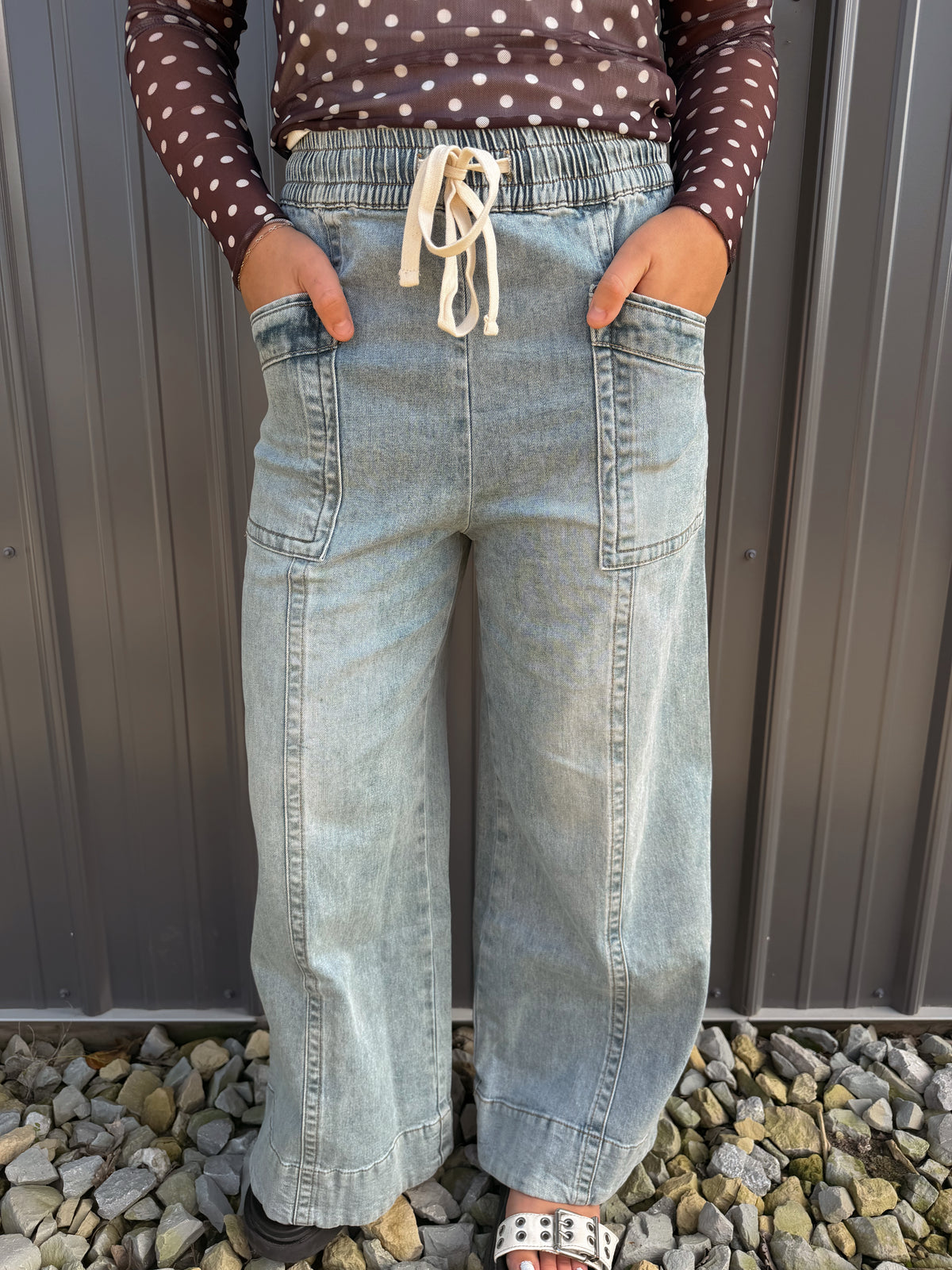 WIDE LEG ELASTIC WAIST PANTS