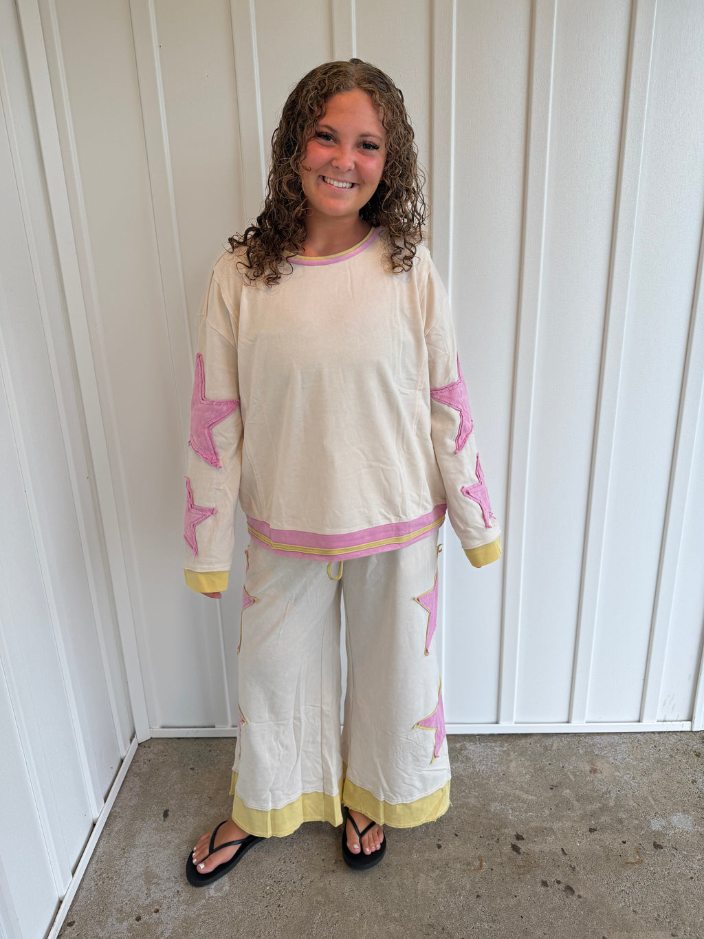 Star patch wide leg pants