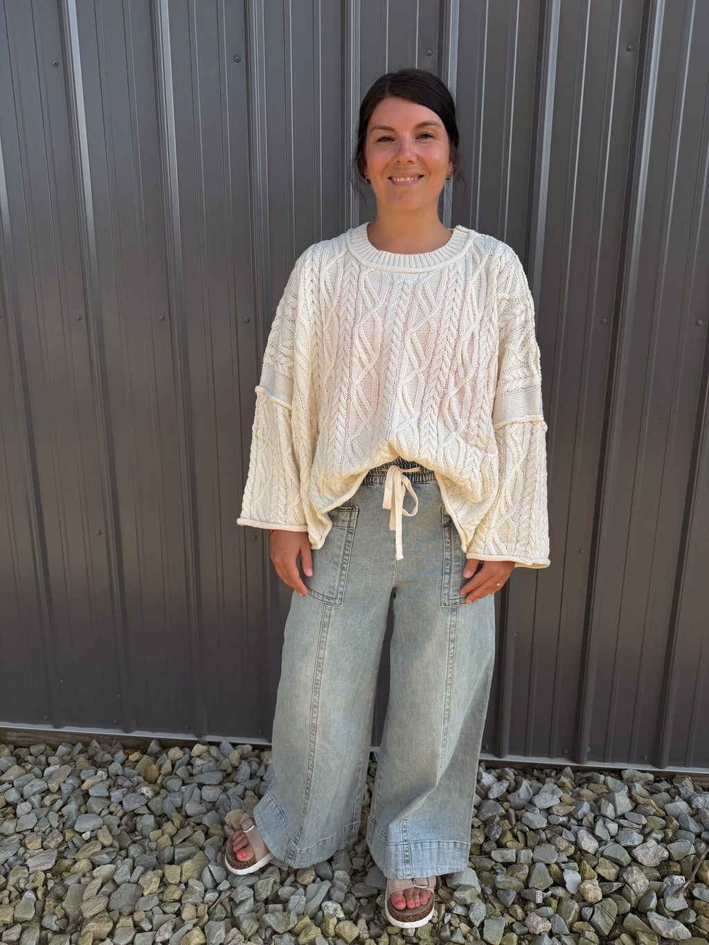 WIDE LEG ELASTIC WAIST PANTS