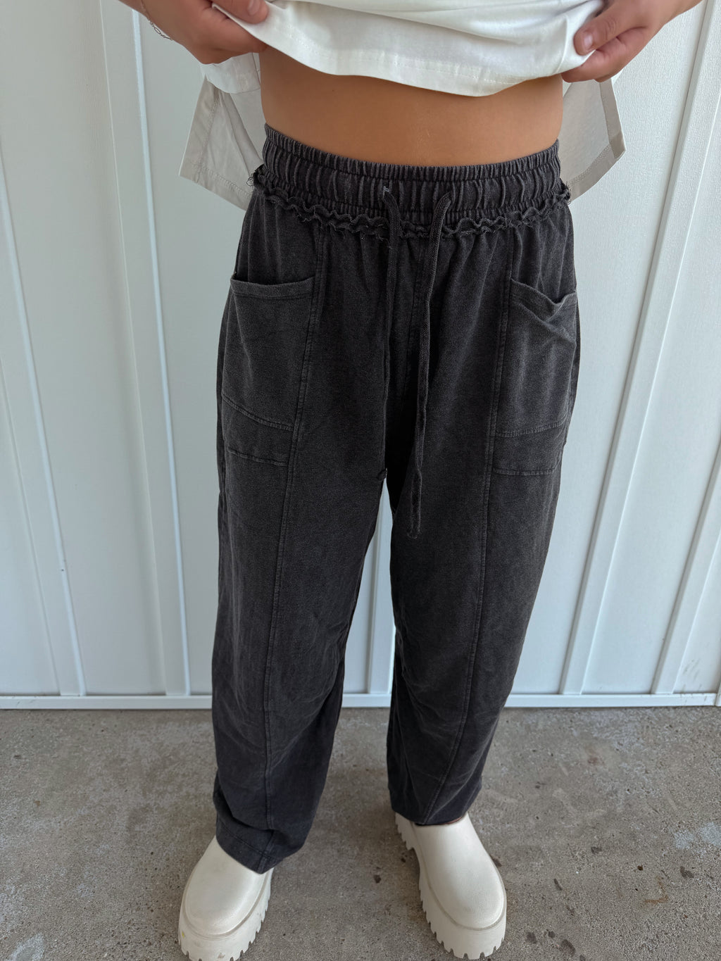 Mineral Washed Barrel Sweatpants