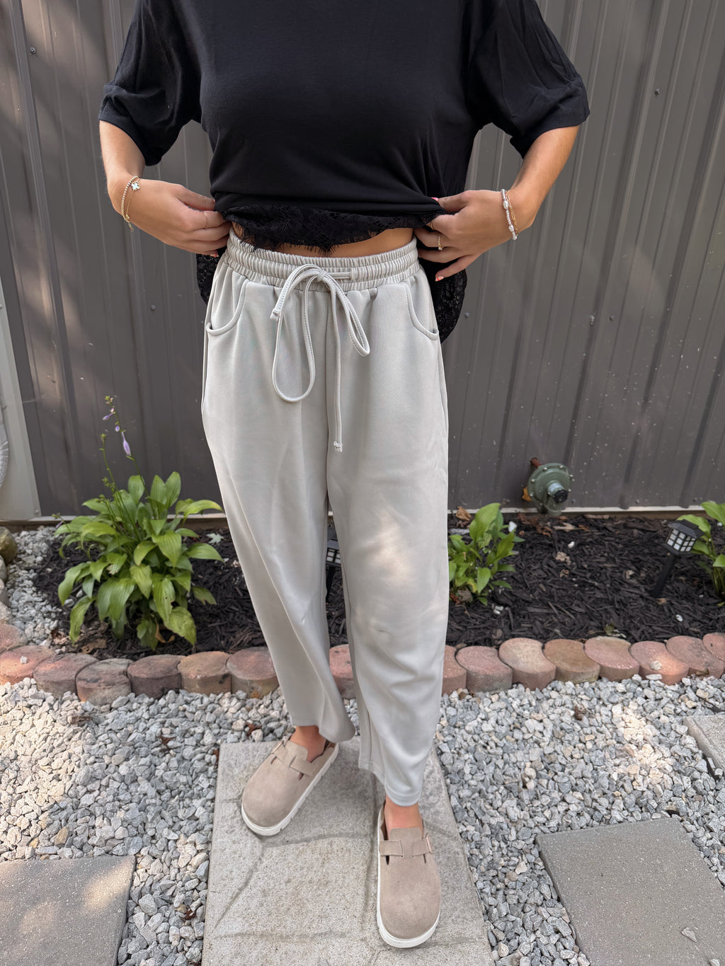 relaxed barrel pants