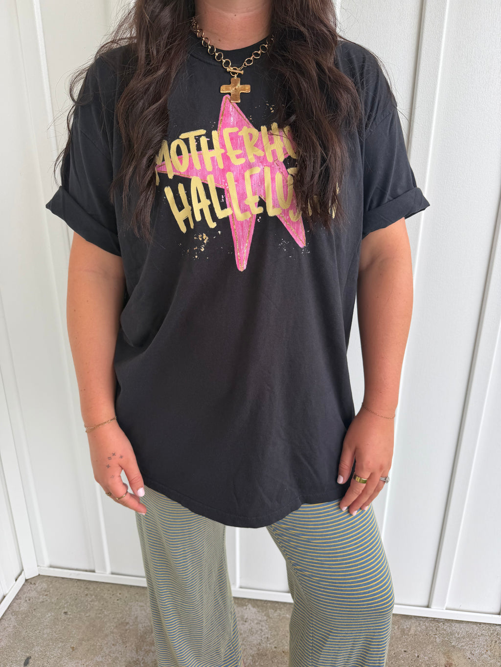 Motherhood, Hallelujah Tee